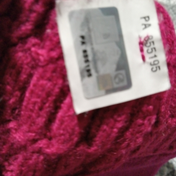 The north face knit cap - Picture 4 of 4